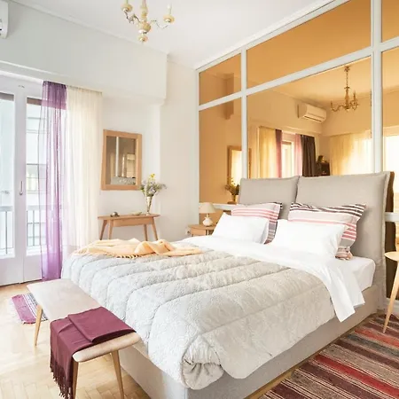 A Short Walk To Syntagma And Plaka By Athenian Homes Exterior photo