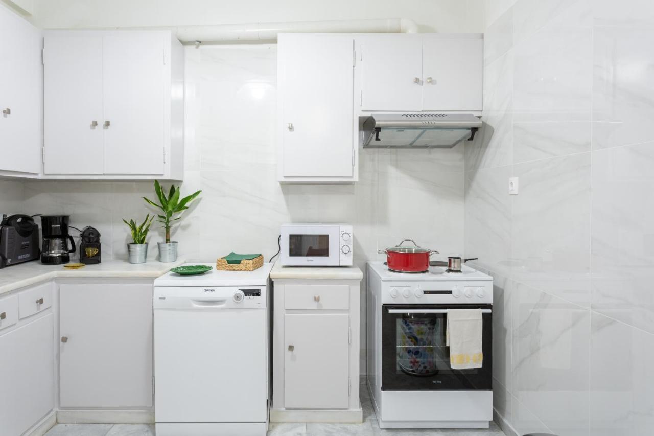 A Short Walk To Syntagma And Plaka By Athenian Homes דירה אתונה